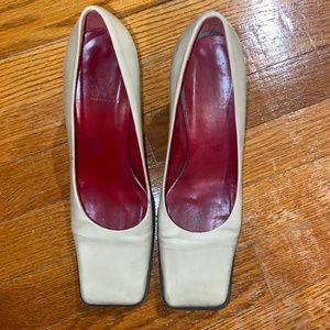 Vintage Joan & David heels